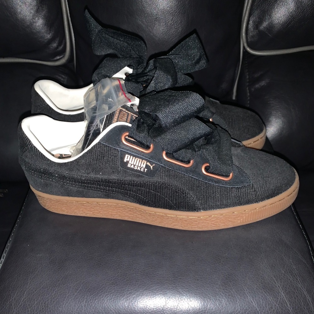 Puma sneakers